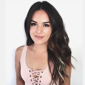 Meet your Posher, Stacy